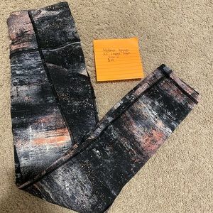 Lululemon wunder under leggings size 2